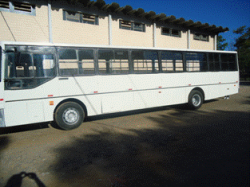 Vende-se Ônibus Mercedes Bens OF1620 Urbano 53 Lug 01 Porta
